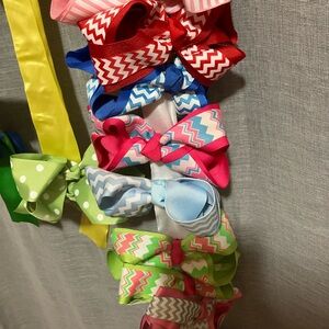 Hair bows